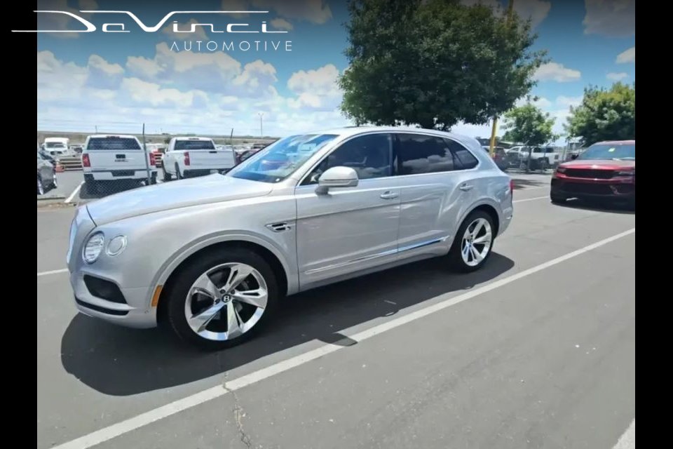 Used 2018 Bentley Bentayga Onyx Edition