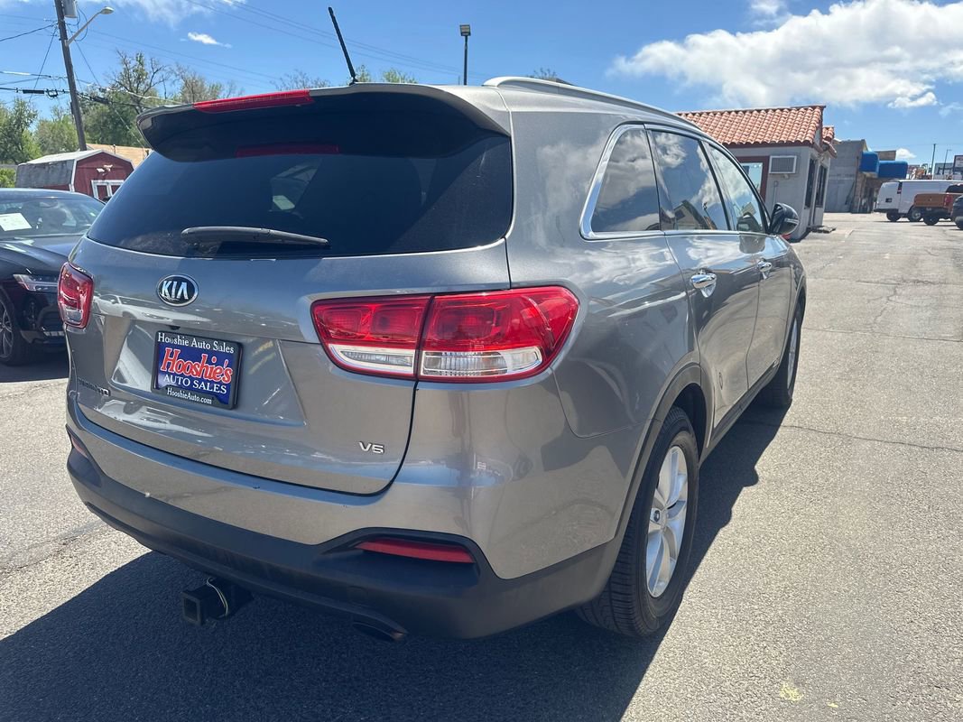Used 2016 Kia Sorento LX AWD/4WD image 12