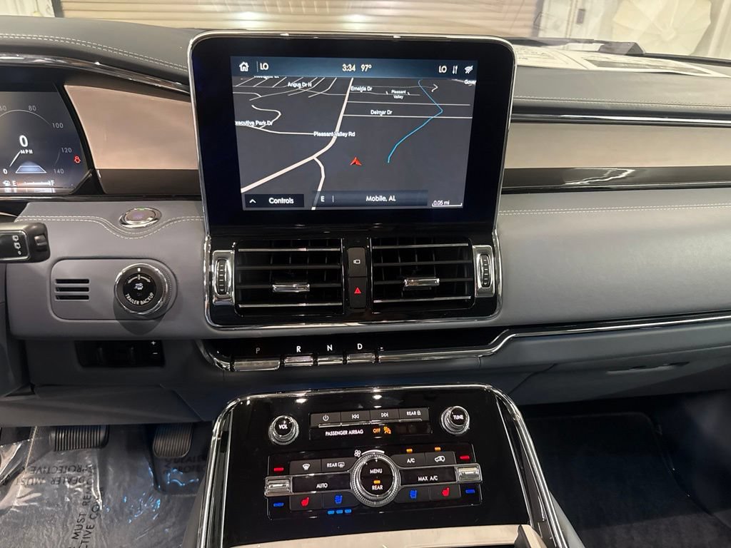 Used 2020 Lincoln Navigator L Black Label AWD/4WD image 35