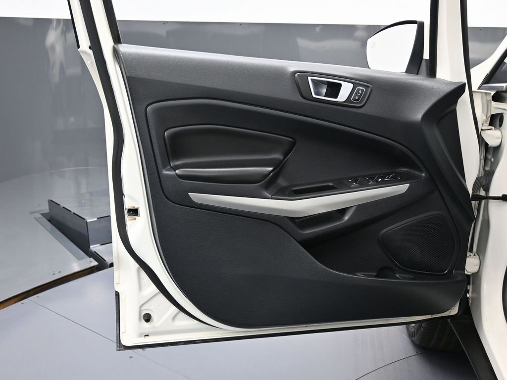 Used 2020 Ford EcoSport Titanium image 41
