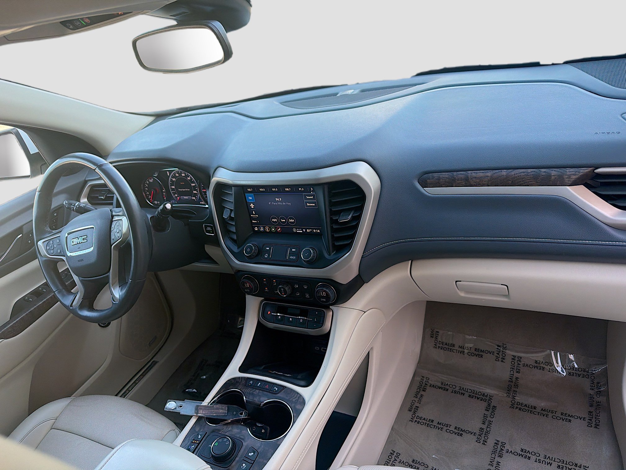 Used 2023 GMC Acadia Denali AWD/4WD image 32