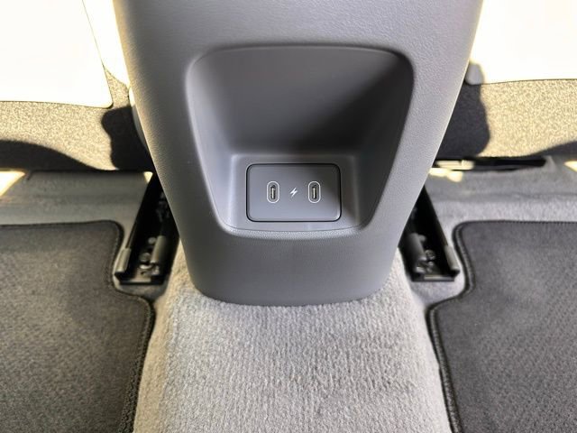 Used 2025 Hyundai Elantra SE image 28