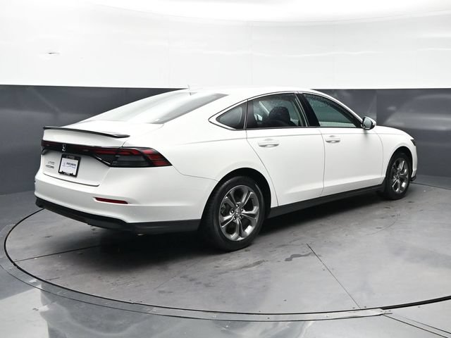 Certified 2023 Honda Accord EX image 5