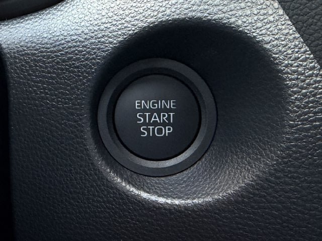 Certified 2026 Toyota Corolla Cross LE FWD image 19