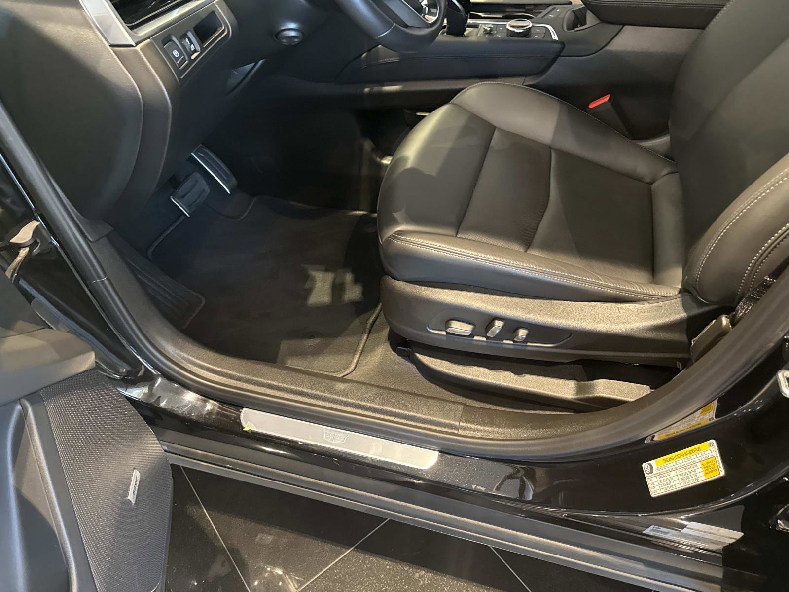 New 2025 Cadillac XT6 Sport image 20