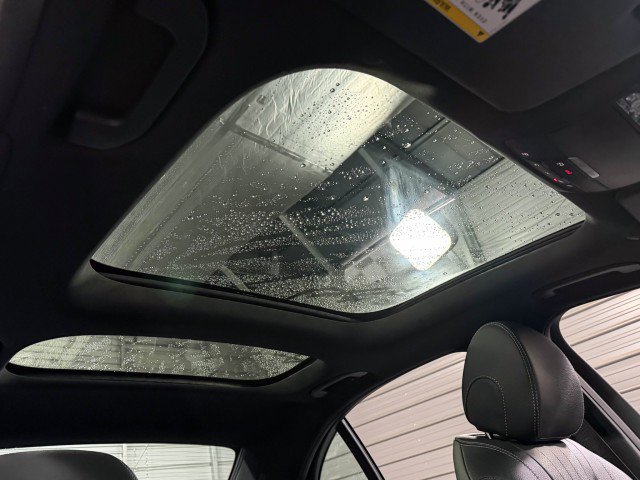 Used 2019 Mercedes-Benz E 300 4MATIC image 18