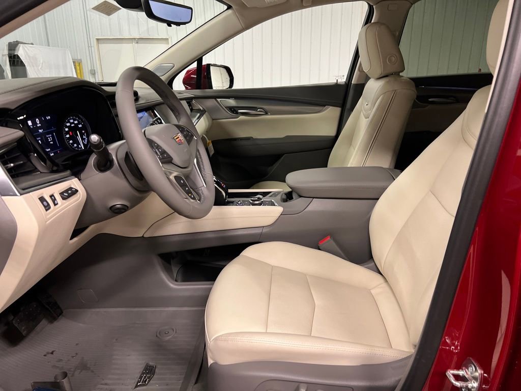 New 2026 Cadillac XT5 Premium Luxury w/ Driver Assist Package image 12