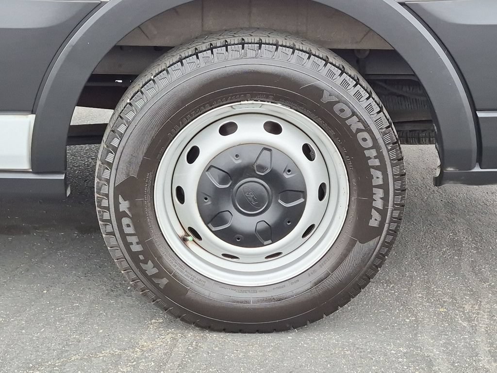 Used 2020 Ford Transit 350 XL RWD image 11