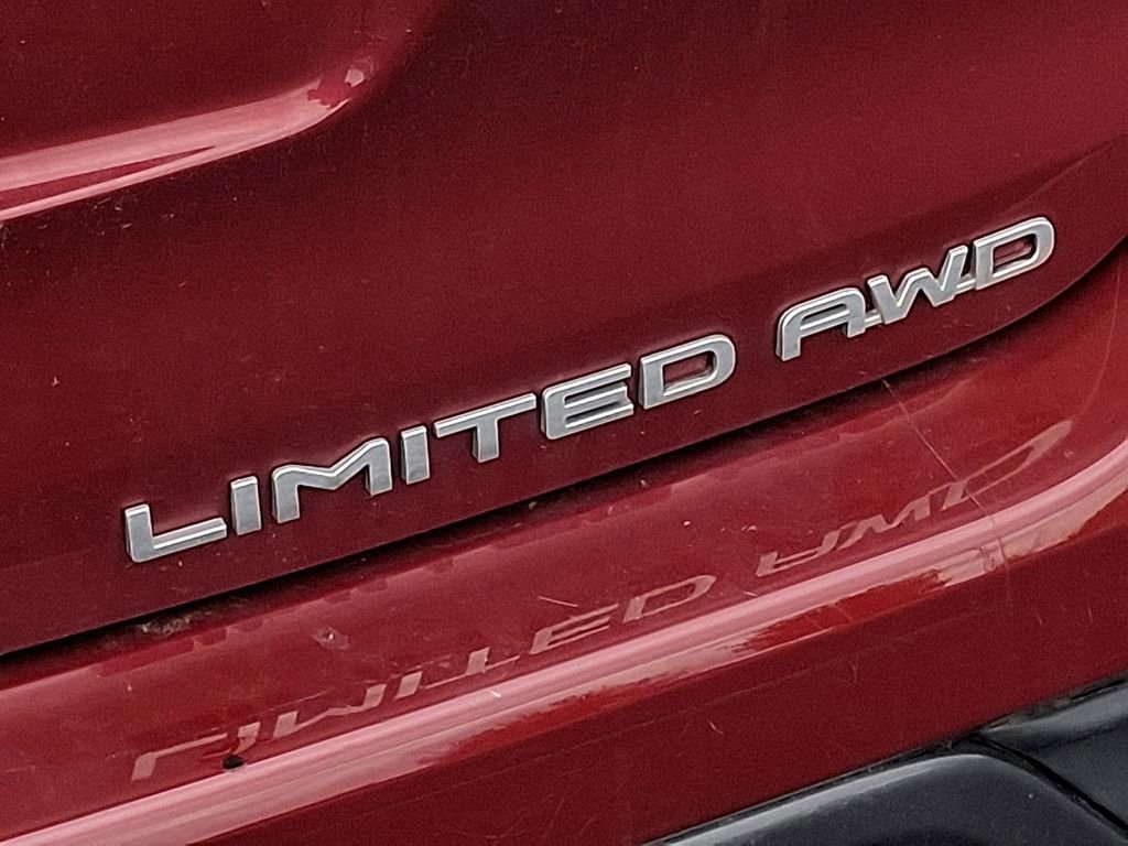 Used 2023 Toyota Highlander Limited image 24