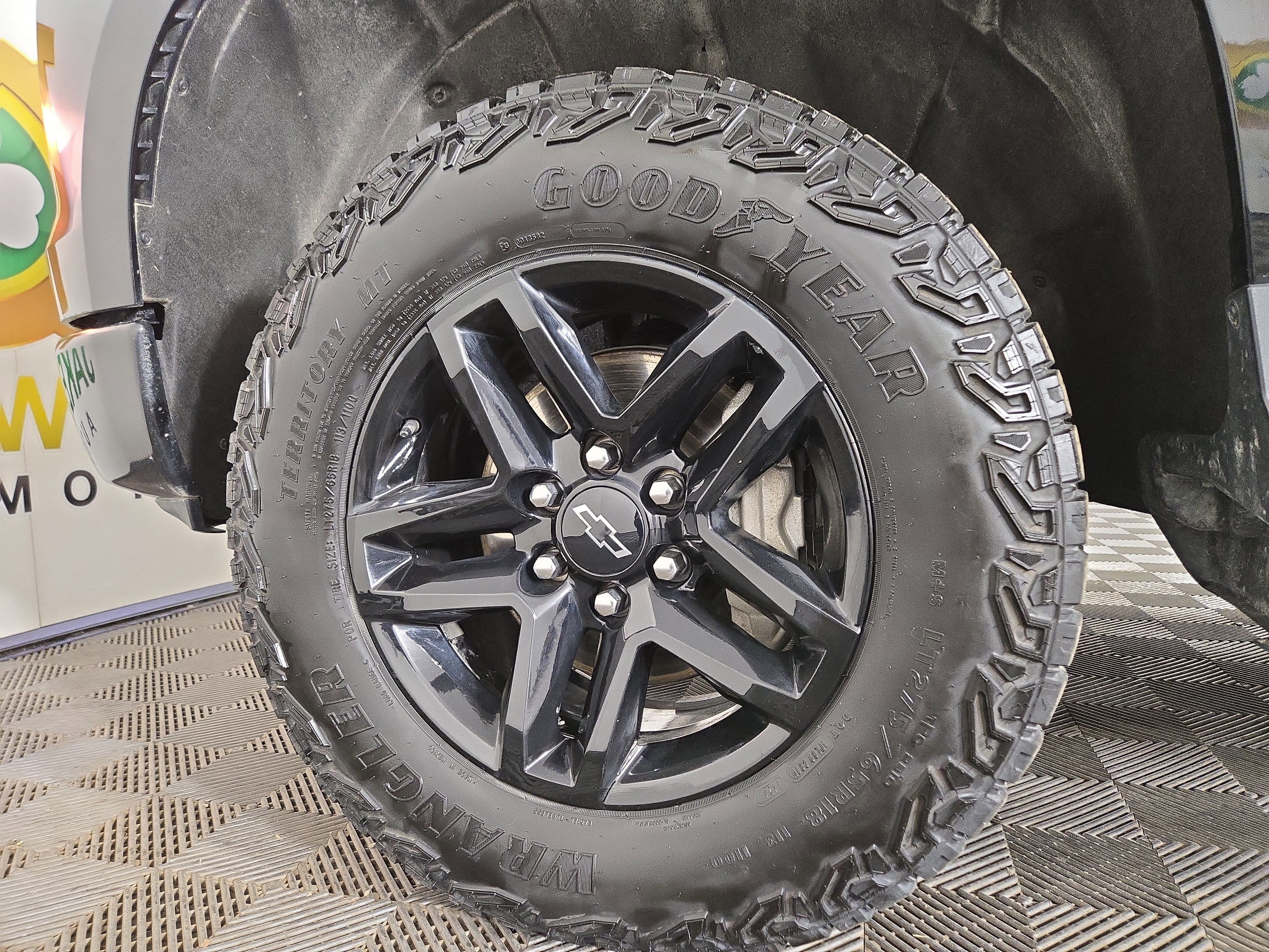 Certified 2024 Chevrolet Silverado 1500 Custom Trail Boss w/ LPO, Dark Essentials Package image 33