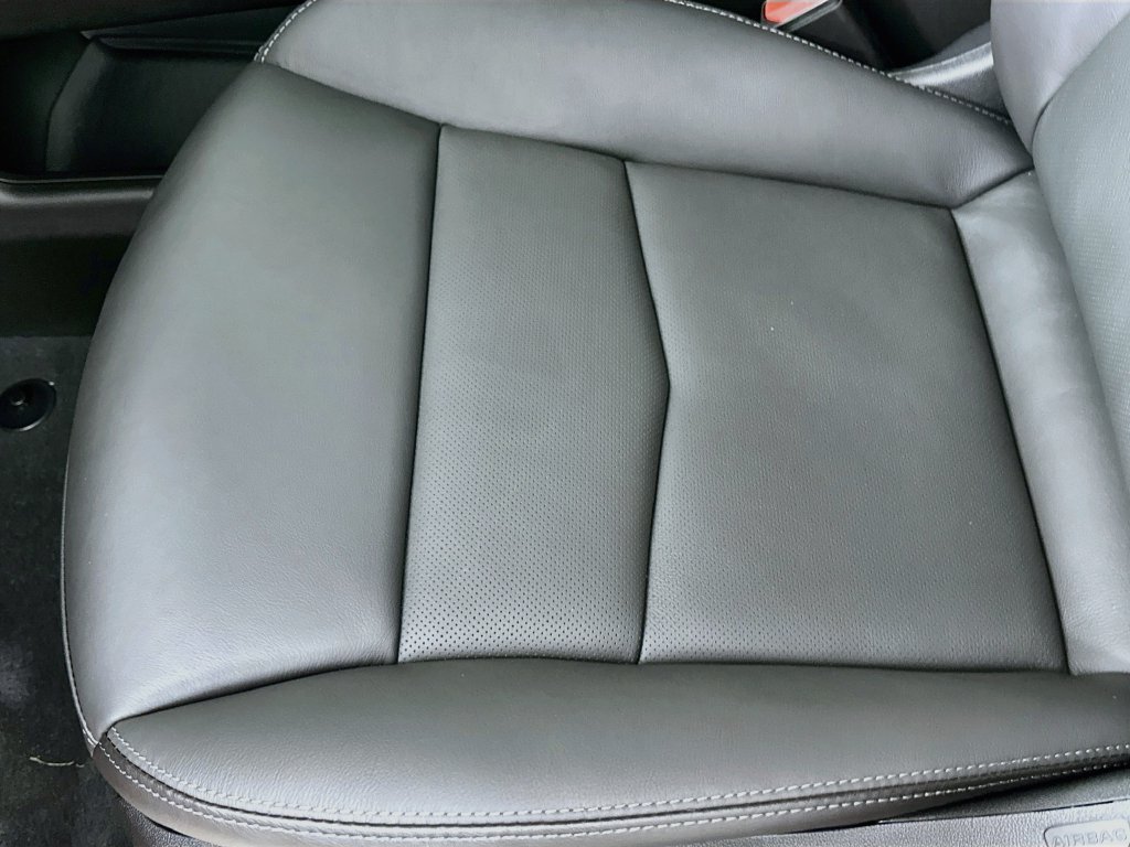 New 2026 Cadillac XT5 Premium Luxury w/ LPO, Floor Liner Package AWD/4WD image 25
