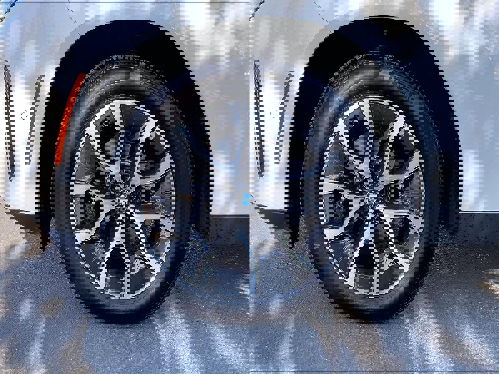 Certified 2025 BMW X3 xDrive30i w/ Convenience Package image 11