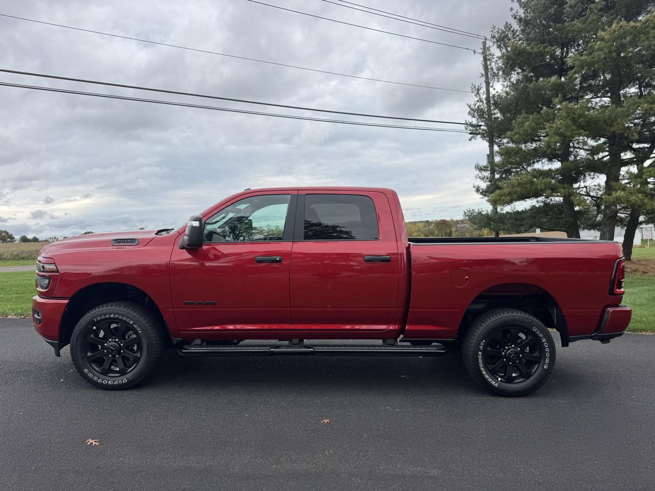 Used 2026 RAM 2500 Big Horn AWD/4WD image 2