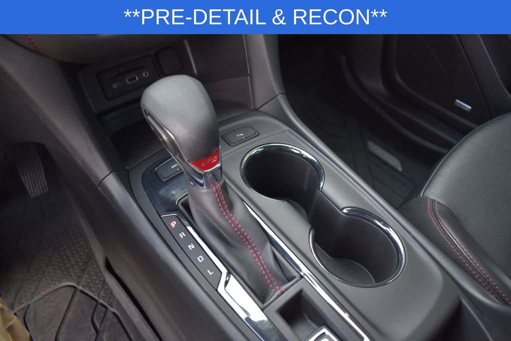 Used 2024 Chevrolet Equinox RS w/ RS Leather Package image 14