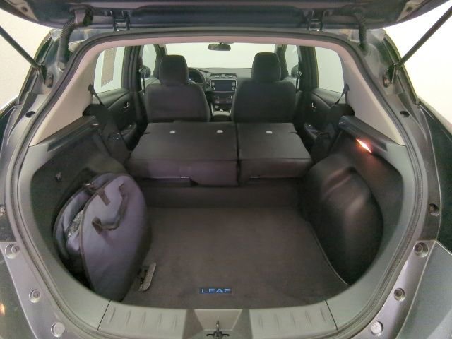 Certified 2023 Nissan Leaf S image 28