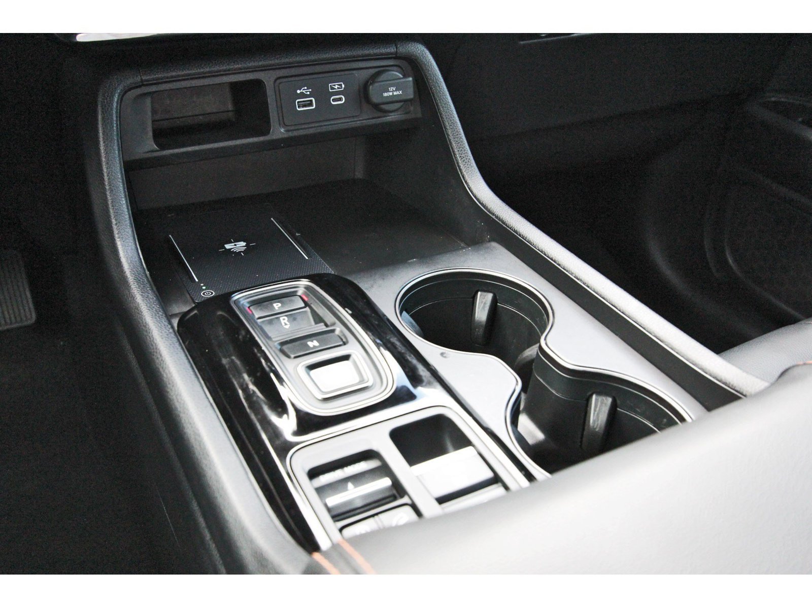 Used 2024 Honda Pilot TrailSport image 30