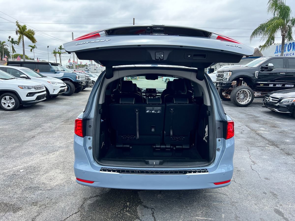 Used 2023 Honda Odyssey Elite image 26