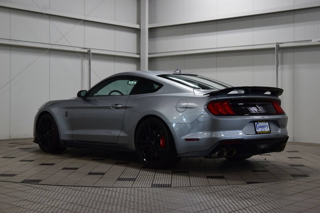 Used 2022 Ford Mustang Shelby GT500 RWD image 6