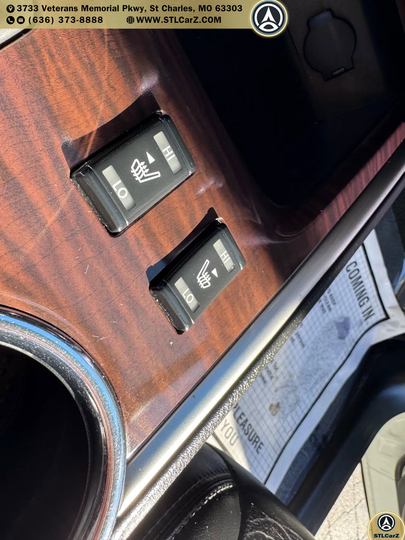 Used 2015 Nissan Pathfinder SL image 16