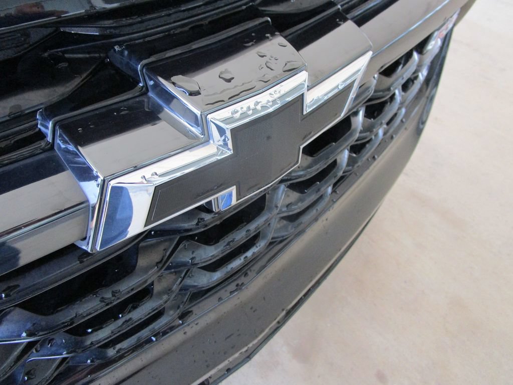 Used 2024 Chevrolet Trax RS FWD image 19
