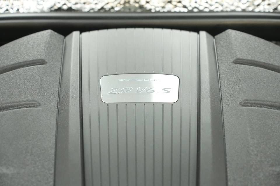 New 2026 Porsche Macan S AWD/4WD image 31