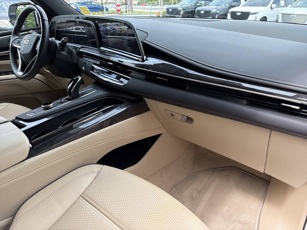 Certified 2023 Cadillac Escalade Premium Luxury RWD image 13