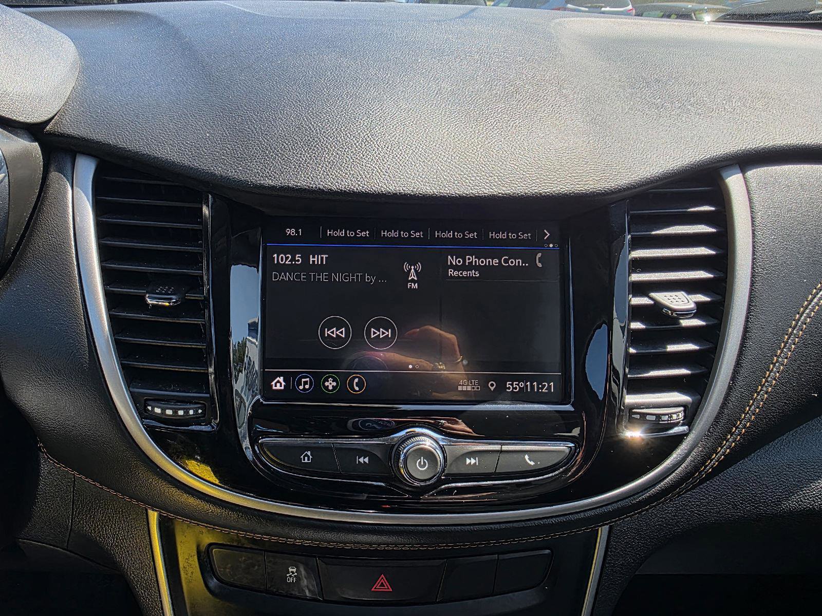 Used 2020 Chevrolet Trax LT FWD image 20