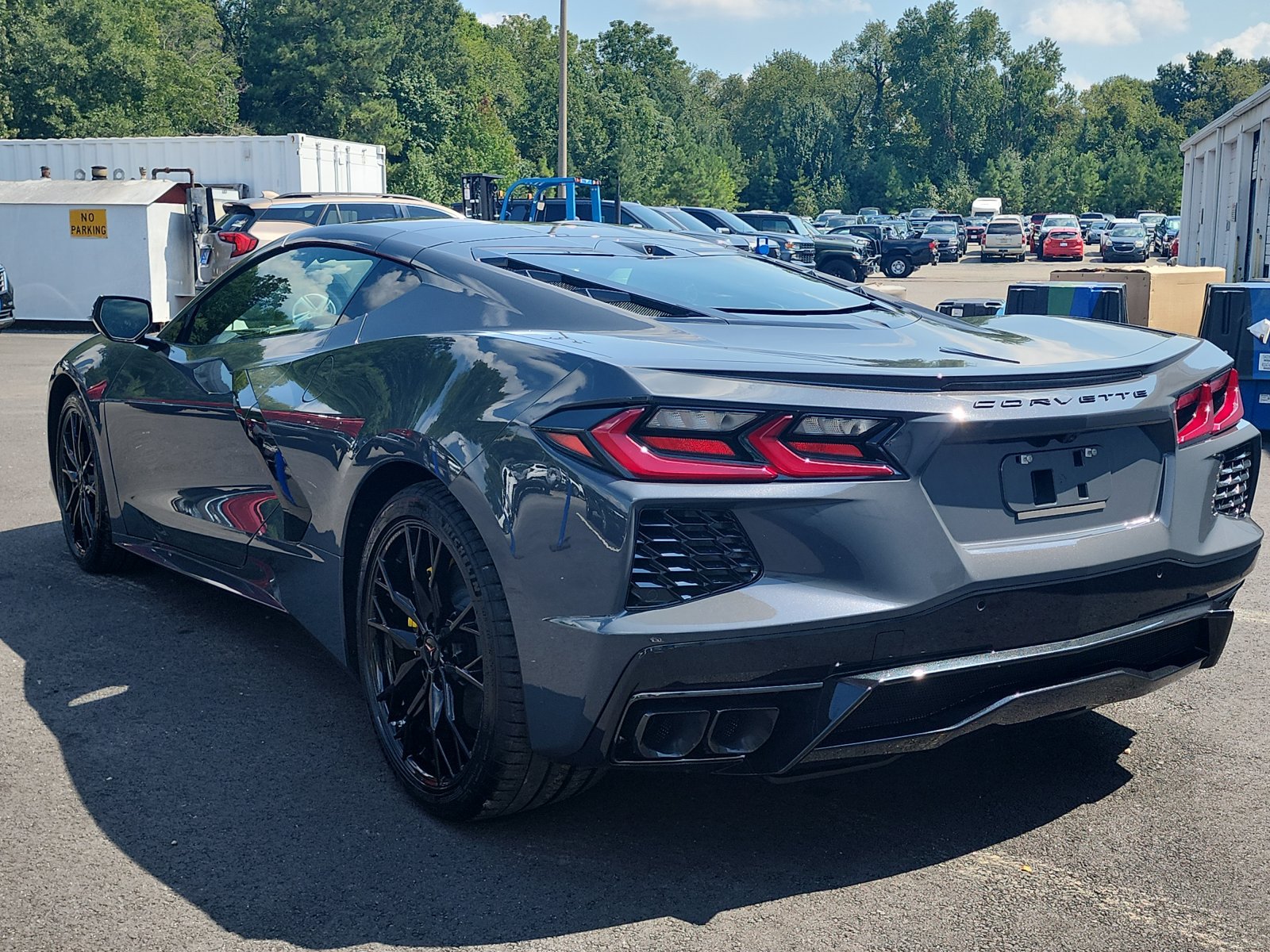 New 2027 Chevrolet Corvette Stingray Coupe RWD image 3