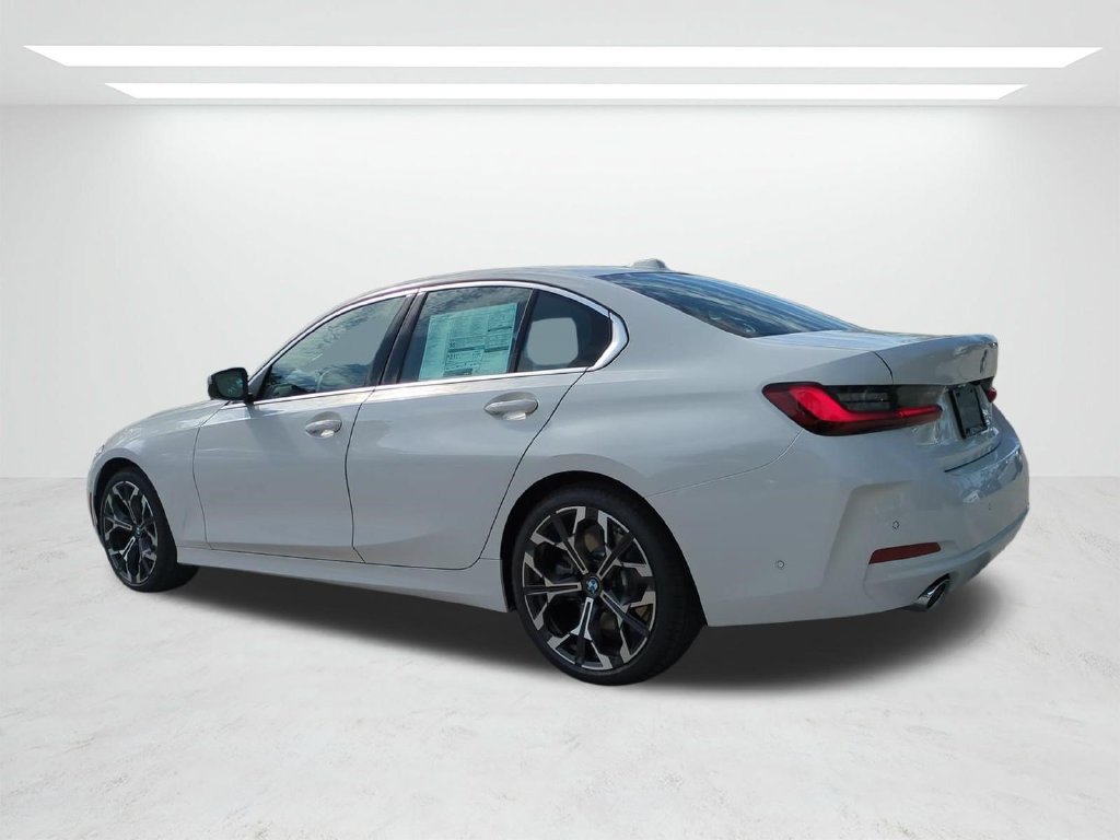 New 2026 BMW 330i Sedan w/ Premium Package RWD image 6