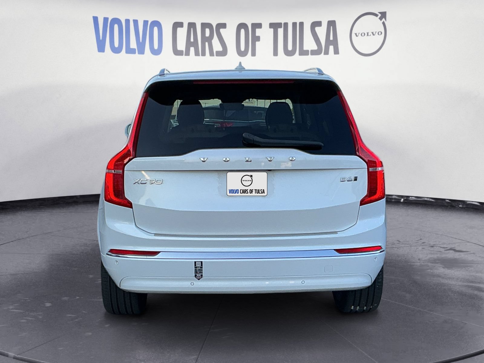 Used 2023 Volvo XC90 B6 Ultimate w/ Lounge Package AWD/4WD image 4