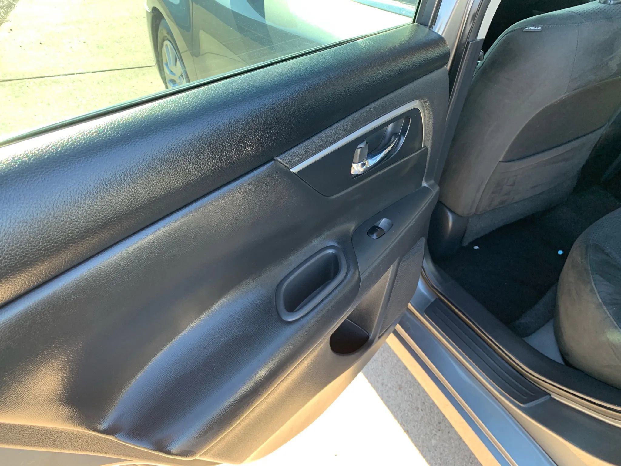 Used 2015 Nissan Altima 2.5 S w/ Power Driver Seat Package image 32