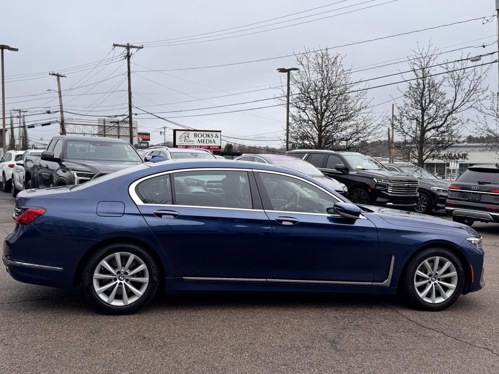 Used 2021 BMW 740i xDrive image 7
