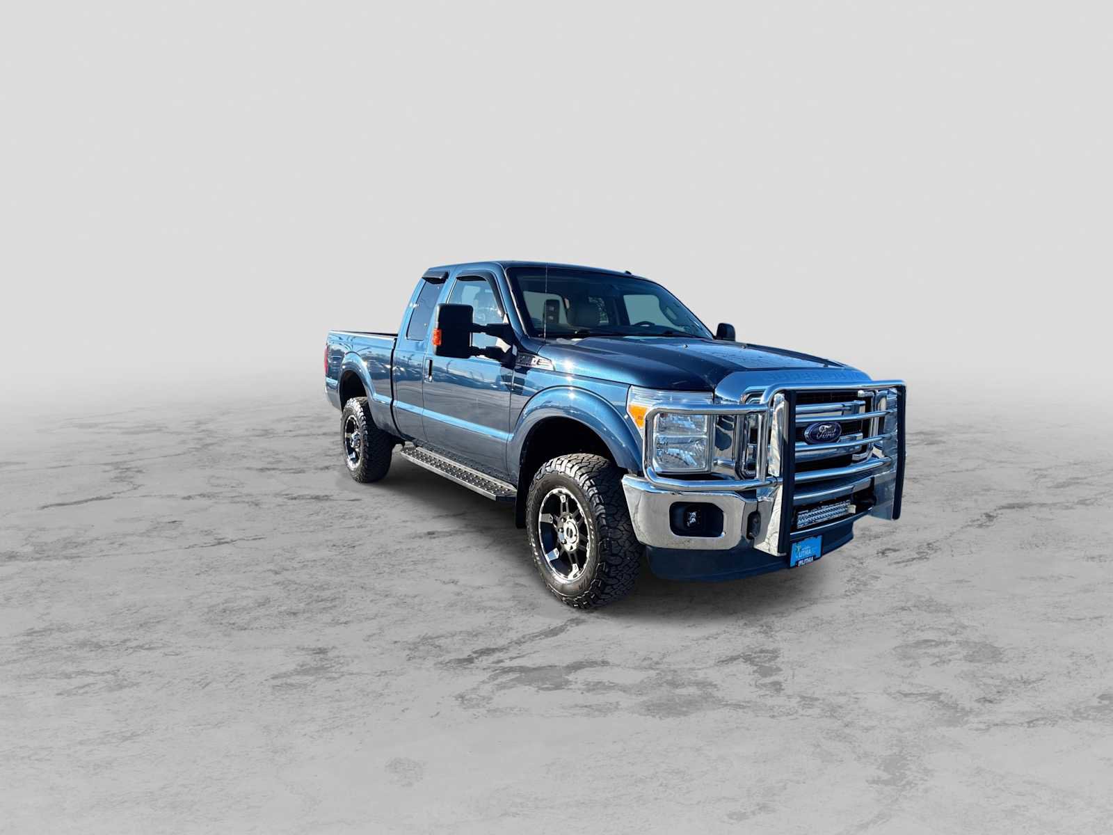 Used 2015 Ford F350 Lariat AWD/4WD image 2