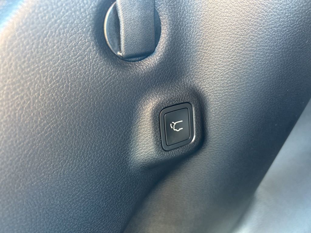 New 2026 Jeep Compass Trailhawk w/ Sun, Sound & Navigation Group image 13