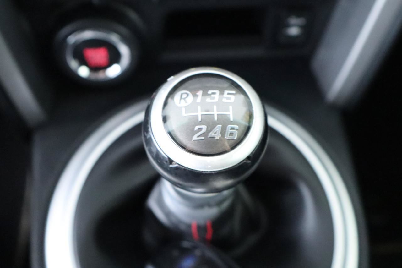 Used 2015 Subaru BRZ Limited RWD image 18