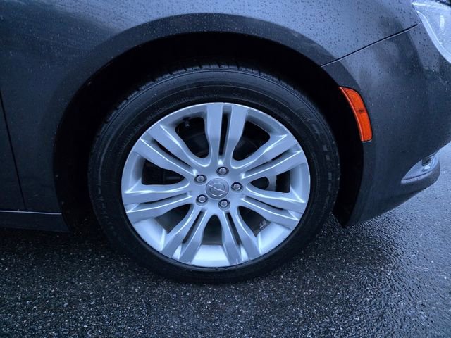 Used 2015 Chrysler 200 Limited w/ Convenience Group FWD image 12