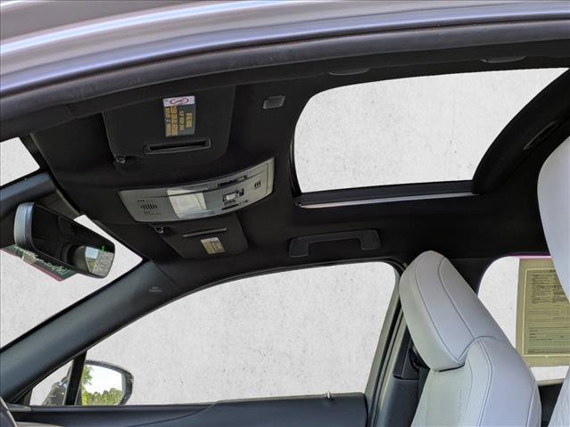 Used 2021 Lexus UX 200 w/ Premium Package image 17