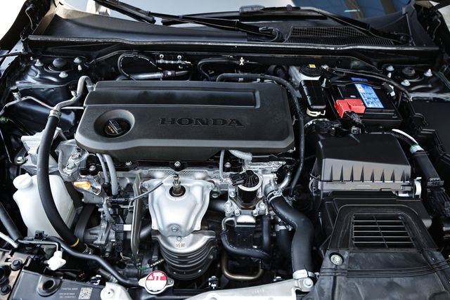 Used 2025 Honda Civic LX image 30