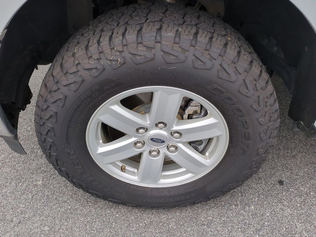 Used 2023 Ford F150 XLT w/ Equipment Group 301A Mid image 9