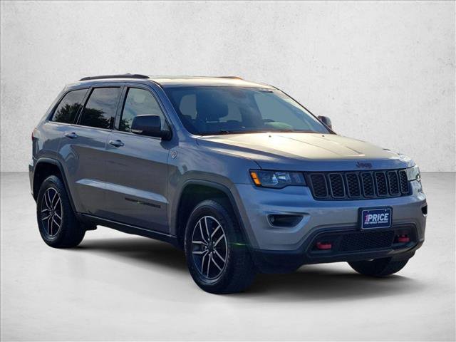 Used 2019 Jeep Grand Cherokee Trailhawk AWD/4WD image 3