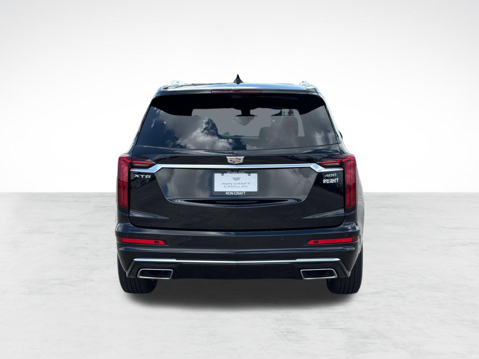 Used 2024 Cadillac XT6 Premium Luxury w/ Technology Package FWD image 10