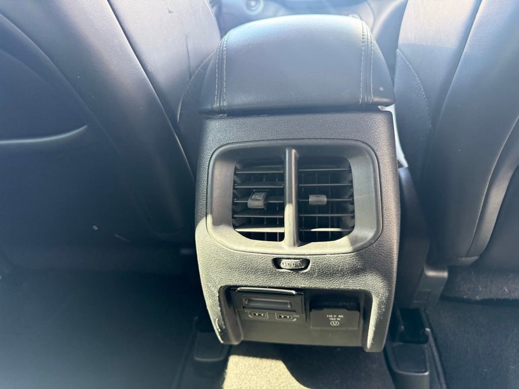 Used 2020 Jeep Cherokee Limited image 21