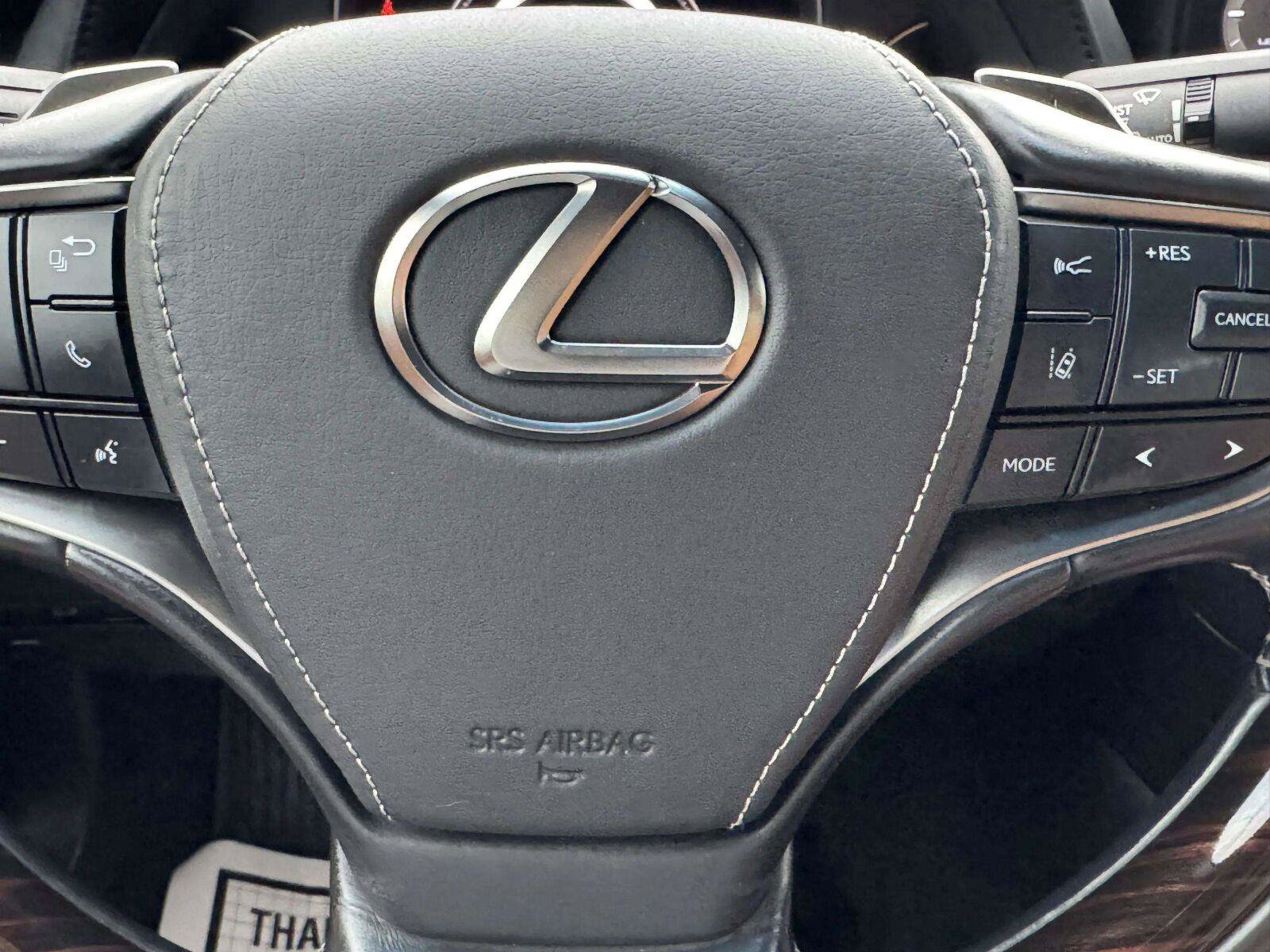 Used 2023 Lexus LS 500 w/ Interior Upgrade Package RWD image 24