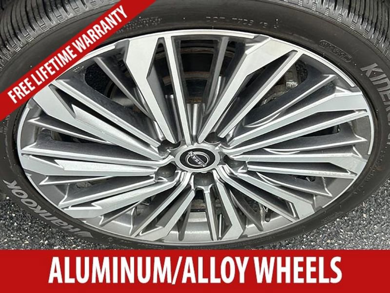 Certified 2024 Nissan Altima 2.5 SL image 6