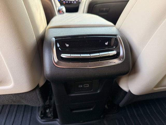 Used 2021 Cadillac XT6 Sport AWD/4WD image 30