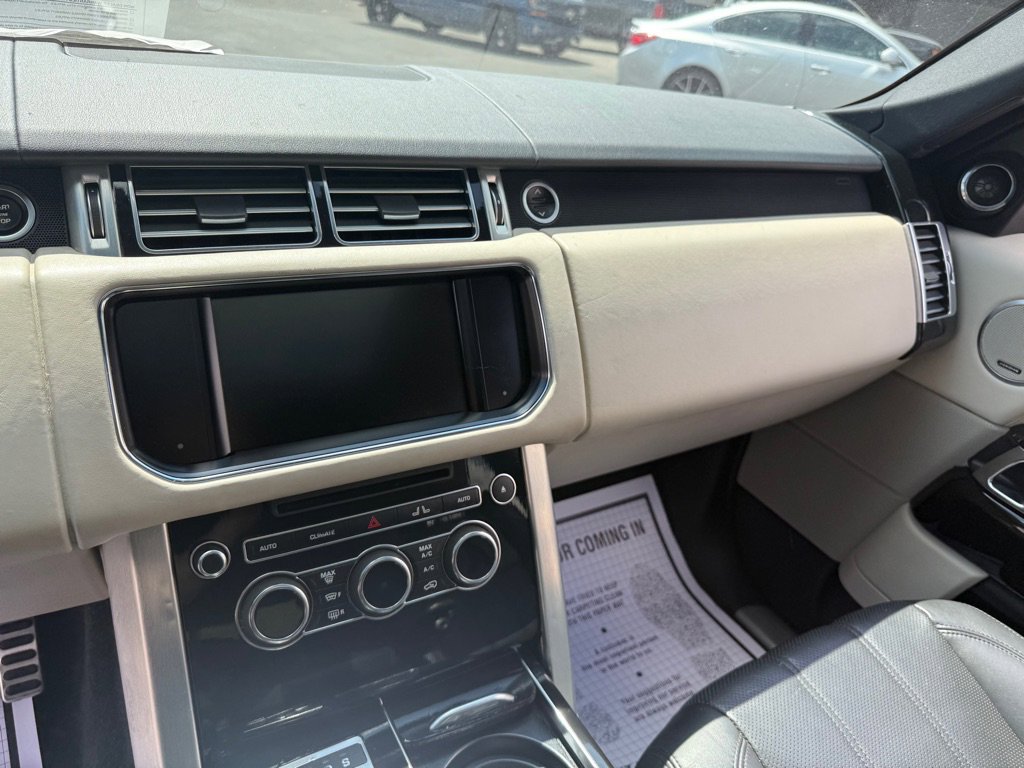 Used 2015 Land Rover Range Rover Supercharged image 59