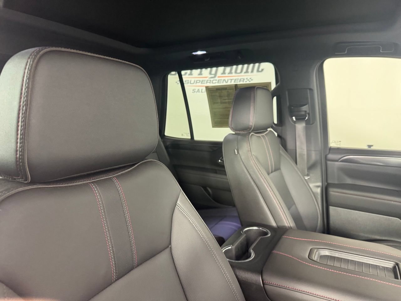 Used 2024 Chevrolet Tahoe RST w/ Luxury Package RWD image 39
