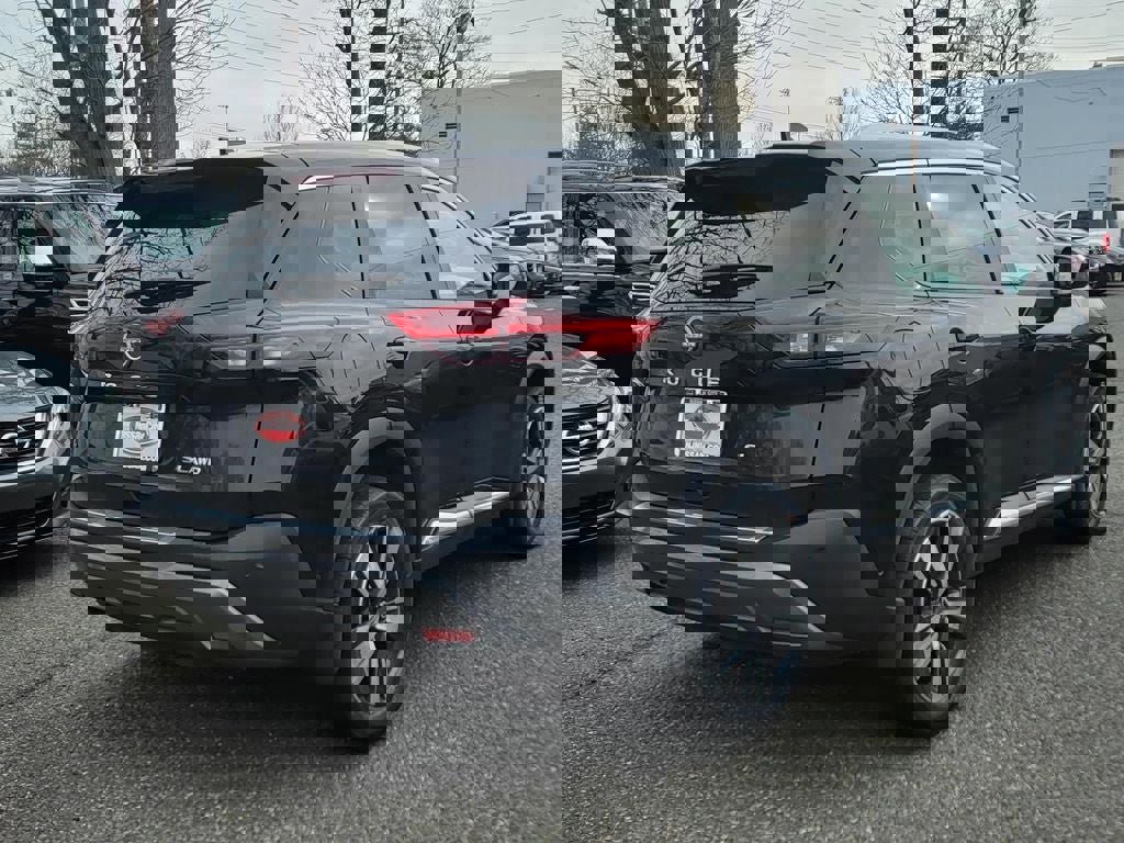 Certified 2023 Nissan Rogue SL w/ SL Premium Package image 7