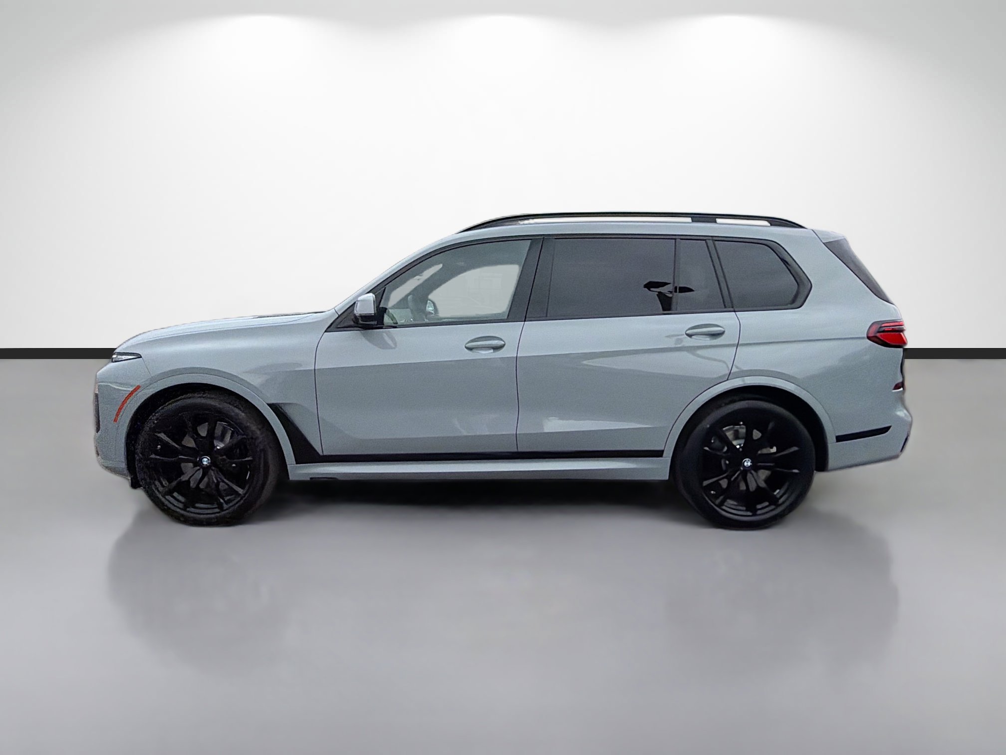 New 2026 BMW X7 xDrive40i w/ M Sport Package image 6