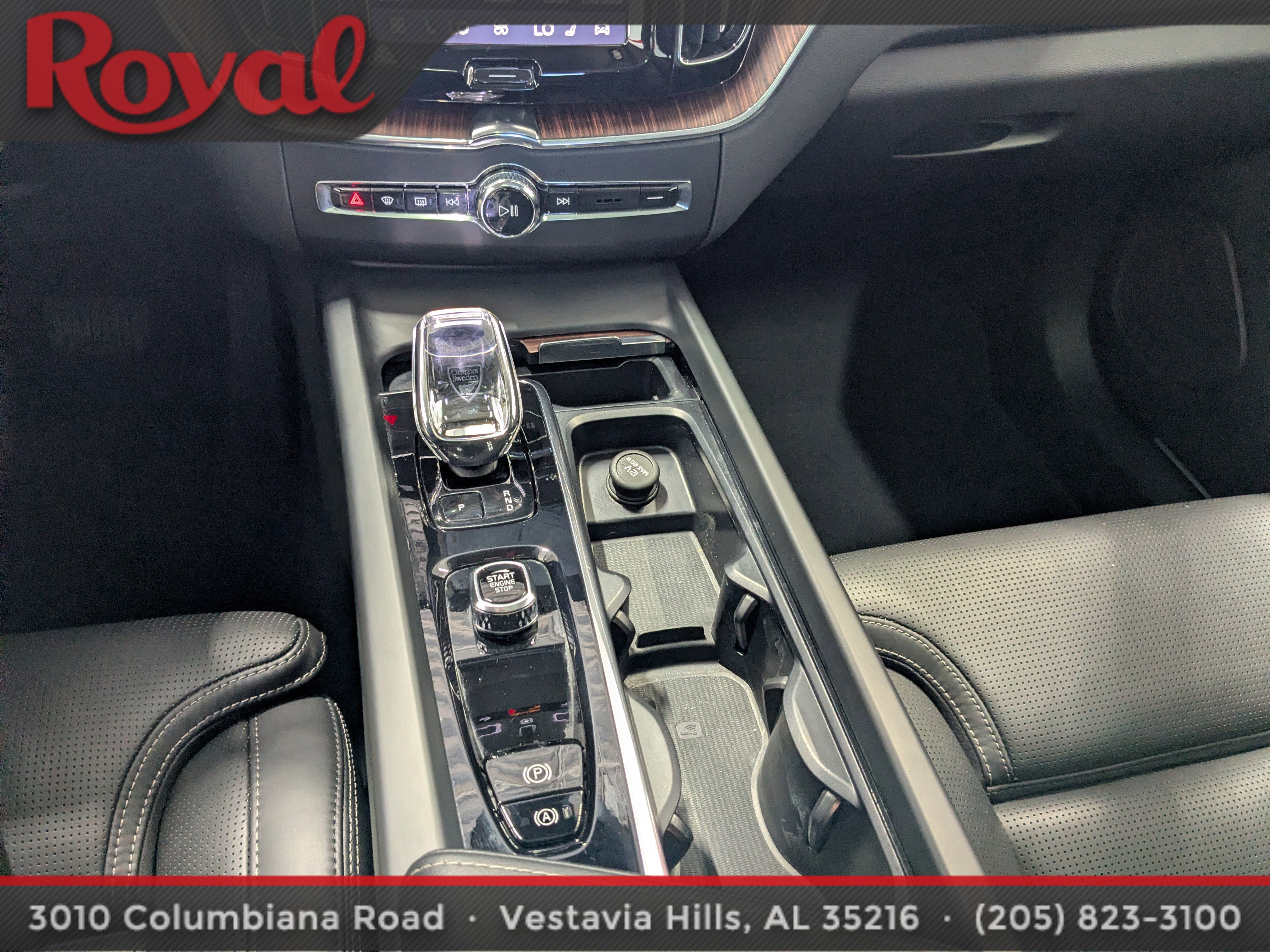 Certified 2023 Volvo XC60 B5 Ultimate image 23